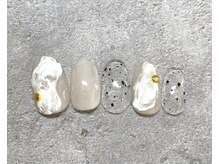 アミュレット(AMULET)/11月定額　4950円(税込)