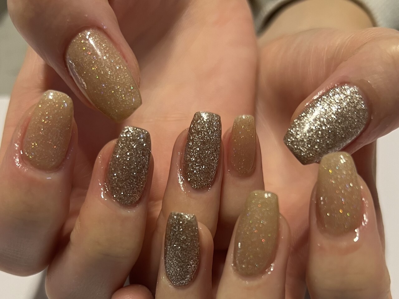 お値下げBUYMAゴールドガラスドレッサーセット/サロンエステマツエクネイル シェリ(cheri)｜ホットペッパービューティー