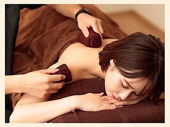 【肩こり/リンパマッサージ/小顔矯正】肩甲骨はがし肩こり整体 RUFFREE静岡院/筋膜リリースで深部まで緩まる