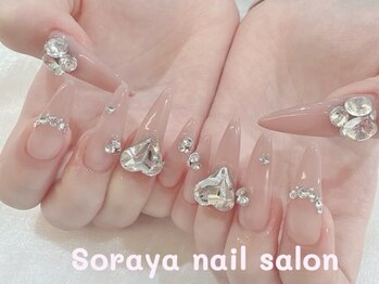 ソラヤ(Soraya)/長さだしパーツ付け放題ネイル
