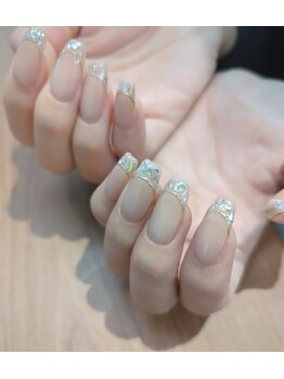 ネイルパキラ(nail pachira)/オーロラガラスフレンチ