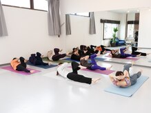 AXIS DANCE STUDIO《ダンス/ヨガ/ピラティス》/