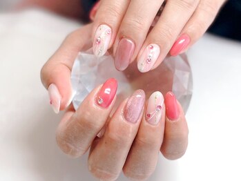 ラーシューシュ(la-chou-chou)/華やかネイルコース ¥7500