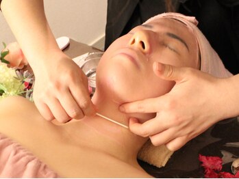 ティファニーエステ 新宿店(Tiffany)/ベルベットマスク[新宿]