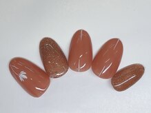 アルセア 上野御徒町店(Alcea)/手描き　花　ニュアンスネイル