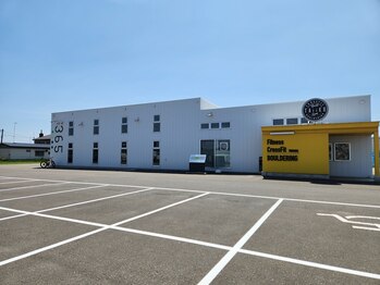 休養堂/1.お店はこちらの建物内