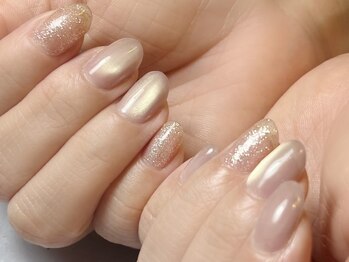 ネイルサロン ラリュエル(Laruelle)/控えめフラッシュ