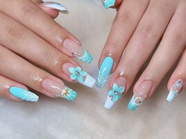 夏のプルメリアマーメイドネイル