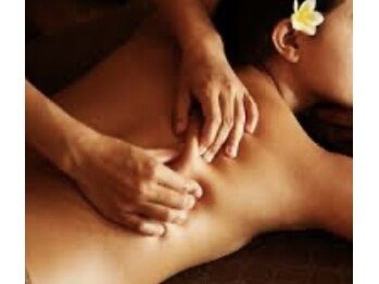 アロマミンピ/背中のコリ解消