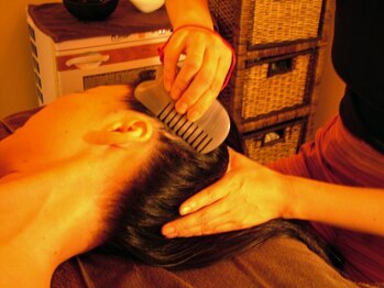 アウラ/■ヘナ3..石のくし