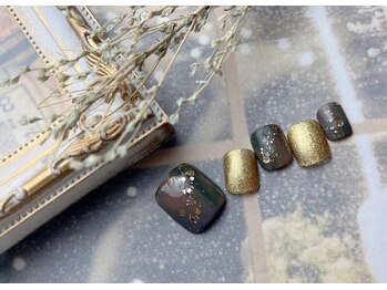 ネイルサロン&スクール ジーナ(GINA)/ニュアンス×ゴールド