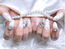 ファネル 京橋(FANELU)/埋めつく/Ｖカット/揺れるパーツ