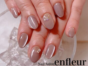 ネイルサロン アンフルール/