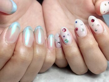 ブリスフルハピネス(Blissful happiness)/アシンメトリーネイル