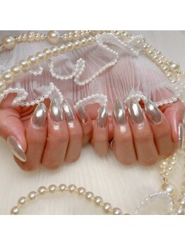 アイカ(Aika)/シルバーミラーネイル