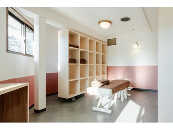 かみふる整体ふらっと/落ち着いた空間でトータルケア