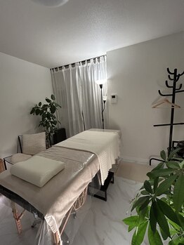 ビオトーン バイ ツリー(biotone by TREE)/夜の店内