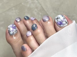 Foot purple flower