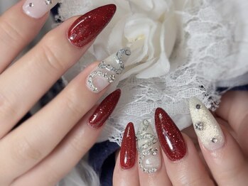 ボルドー×ホワイト☆