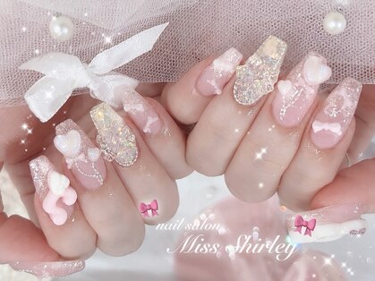 ミス シャーリー(Miss Shirley)の写真