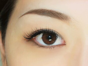 アンバー(unbar.)/シングルエクステ140本の施術例