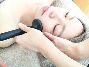 パルテールの写真/【インディバで表情筋を改善＆毛穴ケア90分】お顔の筋肉をほぐしてリフトUP!憧れのフェイスラインへ♪