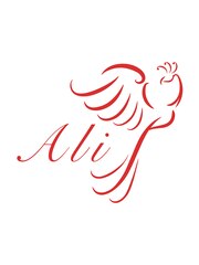 ALI（アーリ）スタッフ一同(～30分で完了する次世代まつげパーマ～)