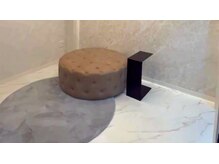 ライラ 表参道 青山(Lyra)の雰囲気(高級感のあるエントランスでお迎えいたします。)