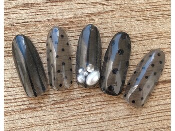 アールエム(Rm)/◇4月ネイル