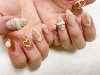 キキネイル 二子玉川(kikinail)/ニュアンスネイル/秋ネイル