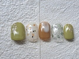 ¥8980/初¥8300シンプルベージュ