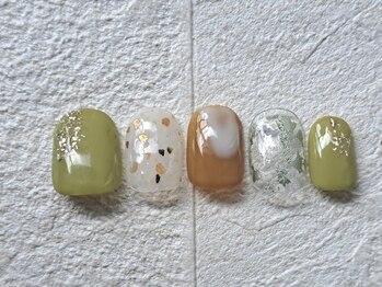 ネイルサロンキティ(nail salon Kitty)/¥8980/初¥8300くすみカラー