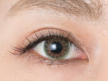 グローバルアイズ(Global Eyes)の写真/自然で上品に際立つ目元美♪【束感韓国風まつげパーマ＆パリジェンヌ¥5600～/まつげパーマ¥3800～】