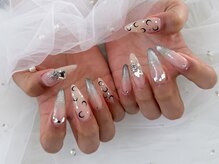 ユーニーネイル(Yoonie Nail)/韓国キラキラネイル