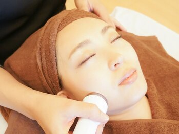 ソンリッサビエン(sonrisabien)/ハイパーナイフとコルギで小顔！