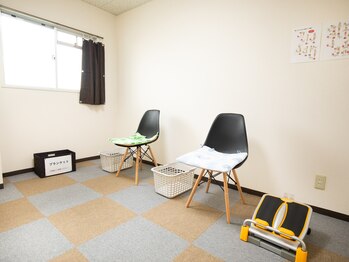 かたえ鍼灸整体院/待合室！