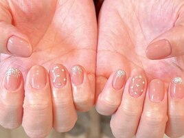 キラキラドットネイル