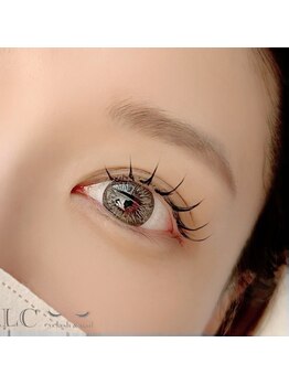 エルシー 金山店(LC)の写真/ナチュラルにボリュームUPが叶う最強メニュー☆下向きまつ毛にお悩みの方も納得の立ち上げまつ毛に感動！