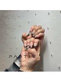 ガーリーネイル