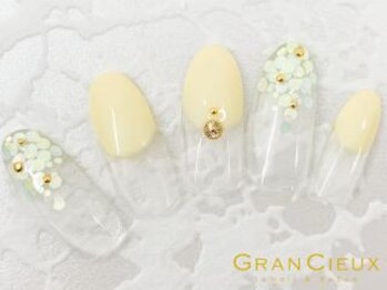 クアトログランシュ 青葉台(QUATRO×GranCieux)/パステルデイジー風ネイル