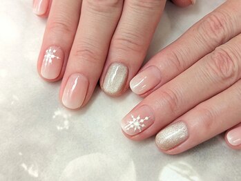 エムスラッシュ ネイル センター北店(M.SLASH)/パラジェル　白グラデーション