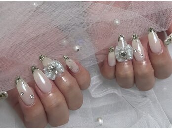 アミル(amiLe)/つやつやガラスフレンチ☆