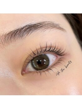 ライフザビューティー(LIFE the beauty)の写真/《最先端まつげパーマ導入☆》ケラチンラッシュ&コスメリフトの2種類ご用意！リピーター続出の技術をぜひ♪