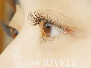 アイラッシュサロン リブリー(RIVELY)の写真/【オトナ女性向けサロン】下がりまつ毛の方にオススメ！≪アップワードラッシュ(UPwardlash)≫キープ力◎