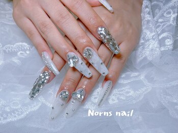 ノルンネイル(Norns nail)の写真/自爪が小さいからネイルは似合わない…などお悩みを抱えている方に！自然な長さ出しで爪を綺麗に魅せる♪