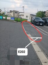メロウ(mellow)/E202へご駐車ください