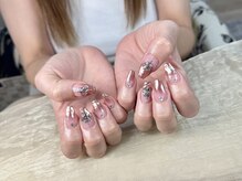 ヒラソルネイル(Girasol nail)