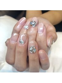 ビジューデザイン