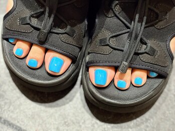 ブルーフットネイル