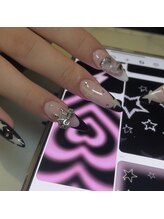 ルア(LUA)/y2kネイル